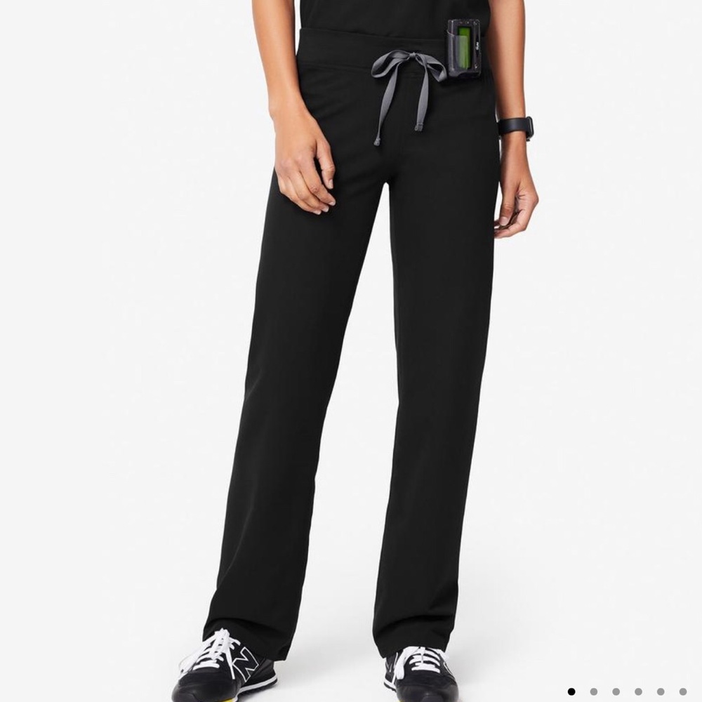 Figs Livingston scrubs